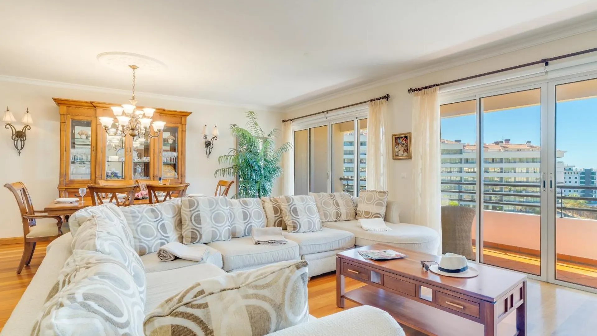 פונשל Monumental Ocean View By Atlantic Holiday